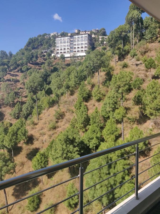 2Bhk Furnished Apartment/Near Kasauli/Barog/Luv Fun & Adventure โซลัน ภายนอก รูปภาพ