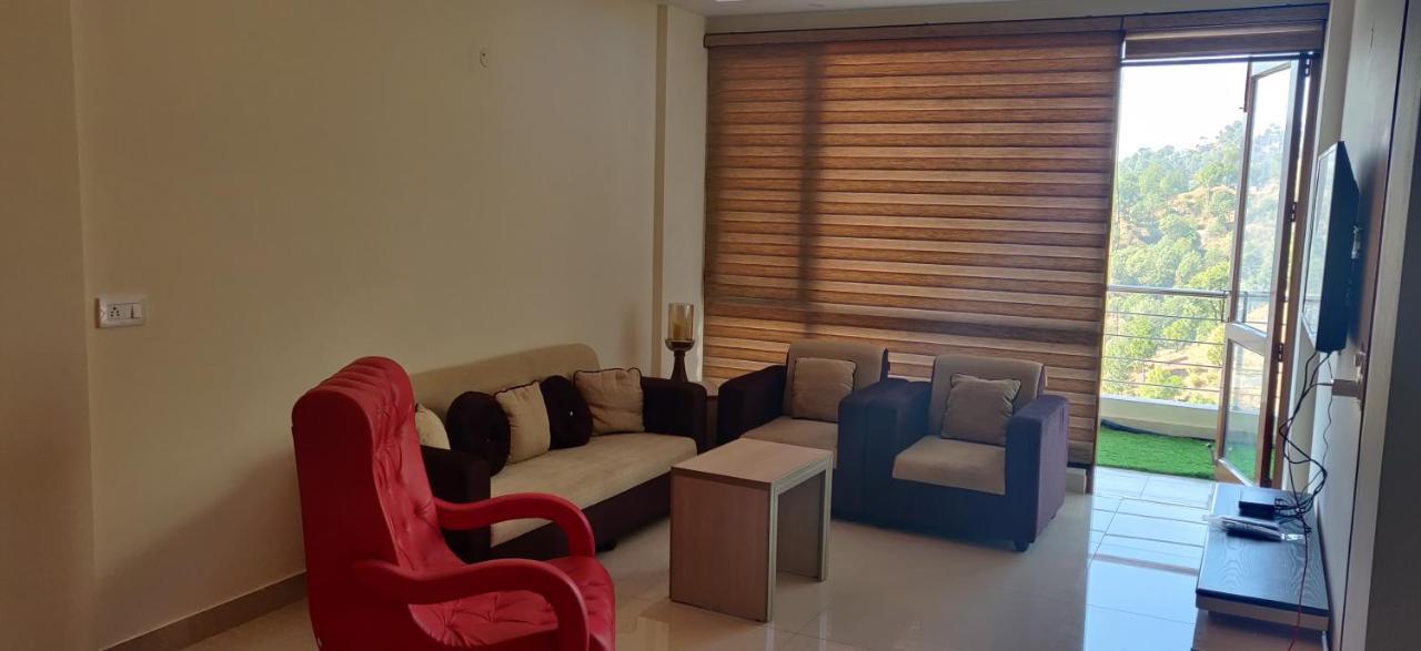 2Bhk Furnished Apartment/Near Kasauli/Barog/Luv Fun & Adventure โซลัน ภายนอก รูปภาพ