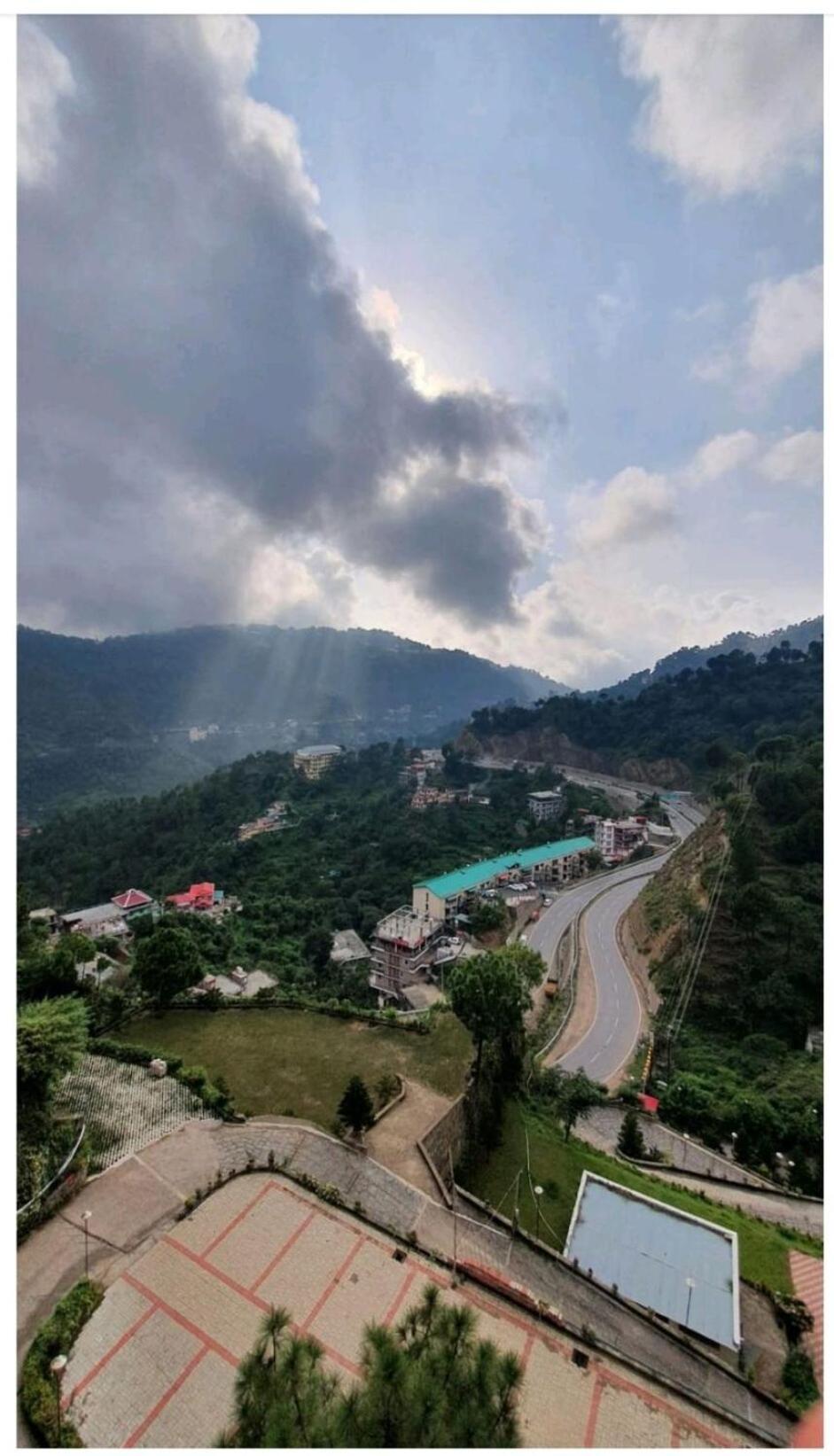 2Bhk Furnished Apartment/Near Kasauli/Barog/Luv Fun & Adventure โซลัน ภายนอก รูปภาพ