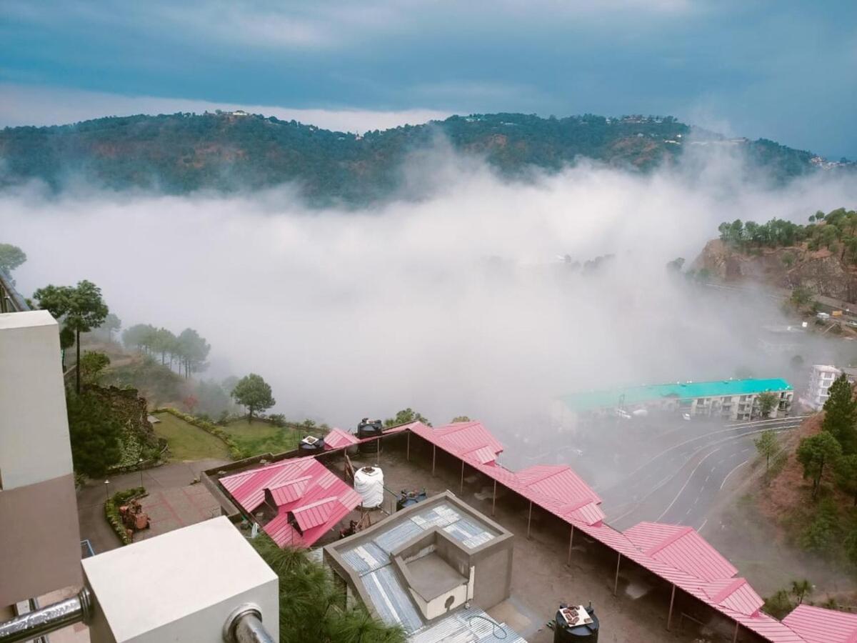 2Bhk Furnished Apartment/Near Kasauli/Barog/Luv Fun & Adventure โซลัน ภายนอก รูปภาพ