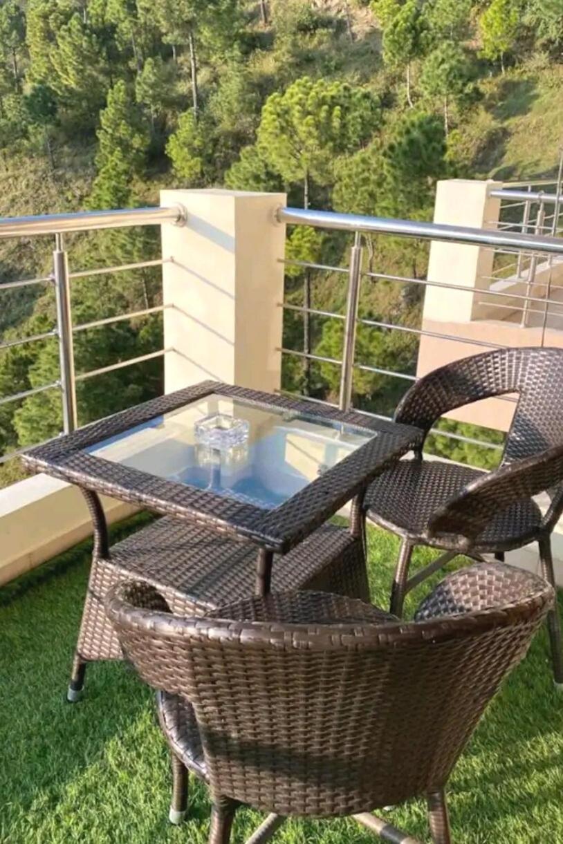 2Bhk Furnished Apartment/Near Kasauli/Barog/Luv Fun & Adventure โซลัน ภายนอก รูปภาพ