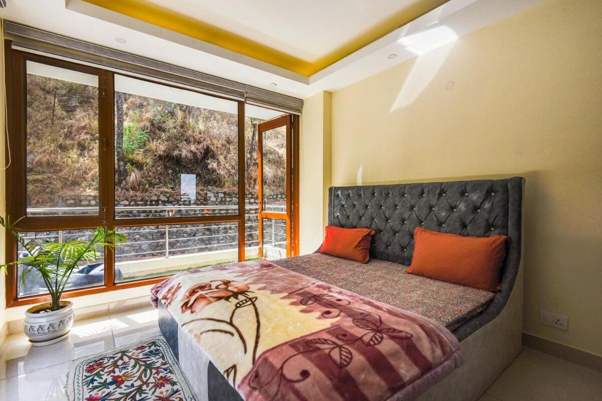 2Bhk Furnished Apartment/Near Kasauli/Barog/Luv Fun & Adventure โซลัน ภายนอก รูปภาพ